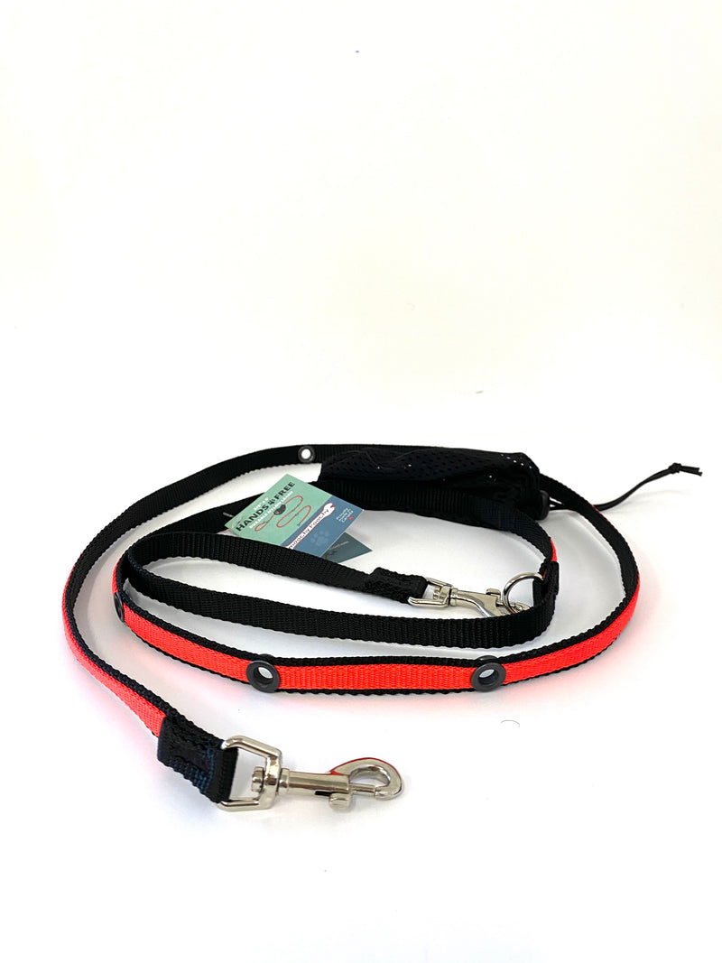 SMOOCHY POOCHY 5/8” X 6’ NYLON HANDS FREE LEASH (TWO COLOURS)